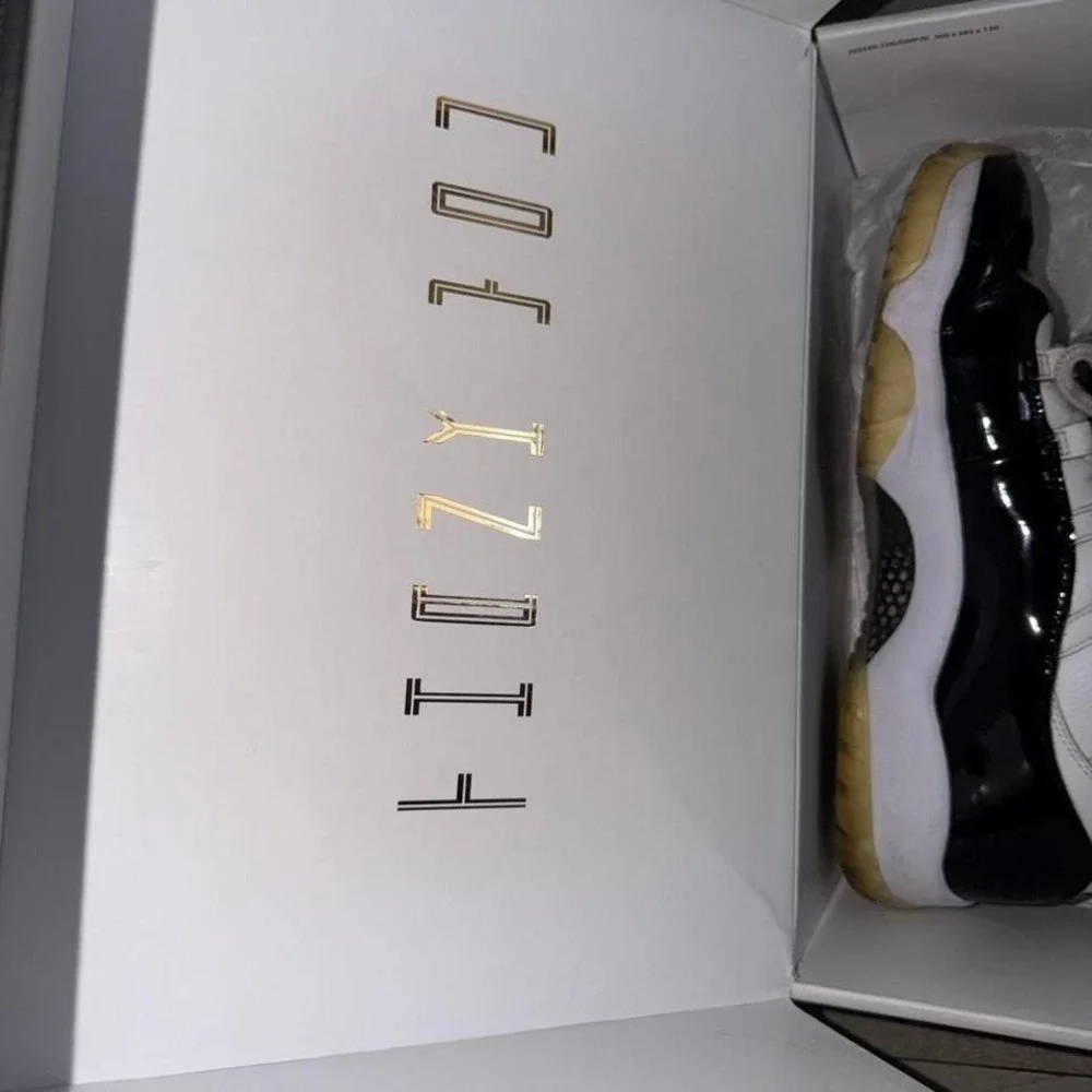 Air Jordan 11 High DMP Gratitude  Men‎ Size11.5